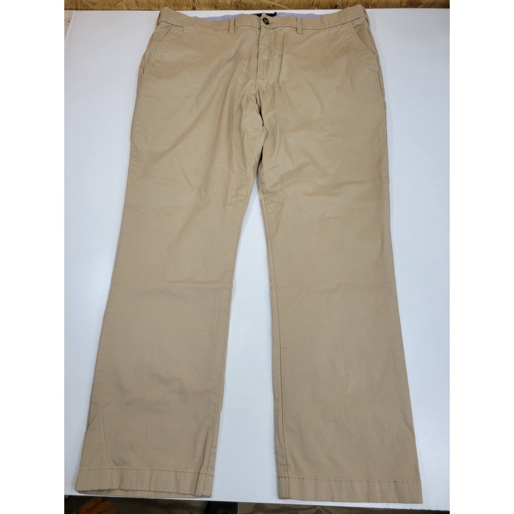 Tommy Hilfiger Slim Fit Khaki Chino Pants Men's 42x32 Beige Flat Front Casual
